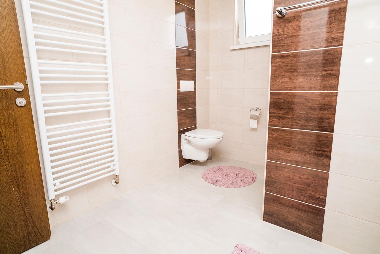 Tina Rooms Velika Gorica Exteriör bild
