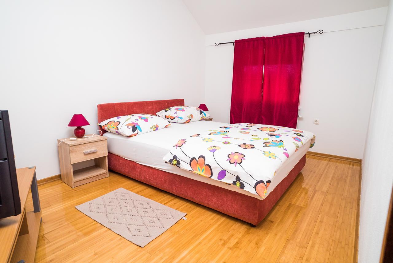 Tina Rooms Velika Gorica Exteriör bild