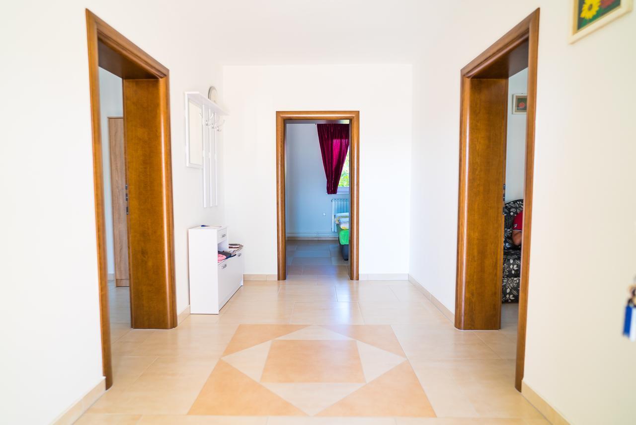 Tina Rooms Velika Gorica Exteriör bild