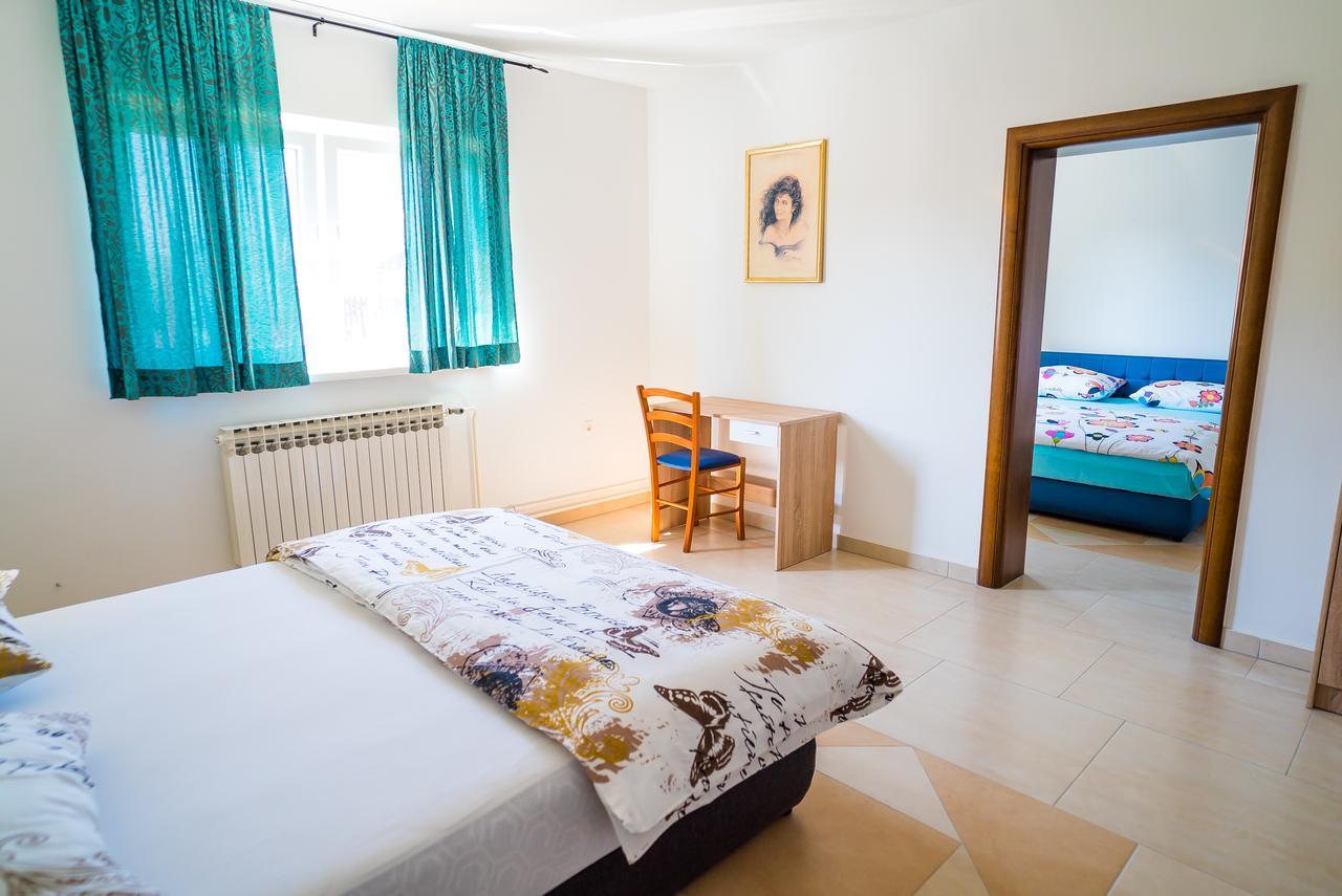 Tina Rooms Velika Gorica Exteriör bild